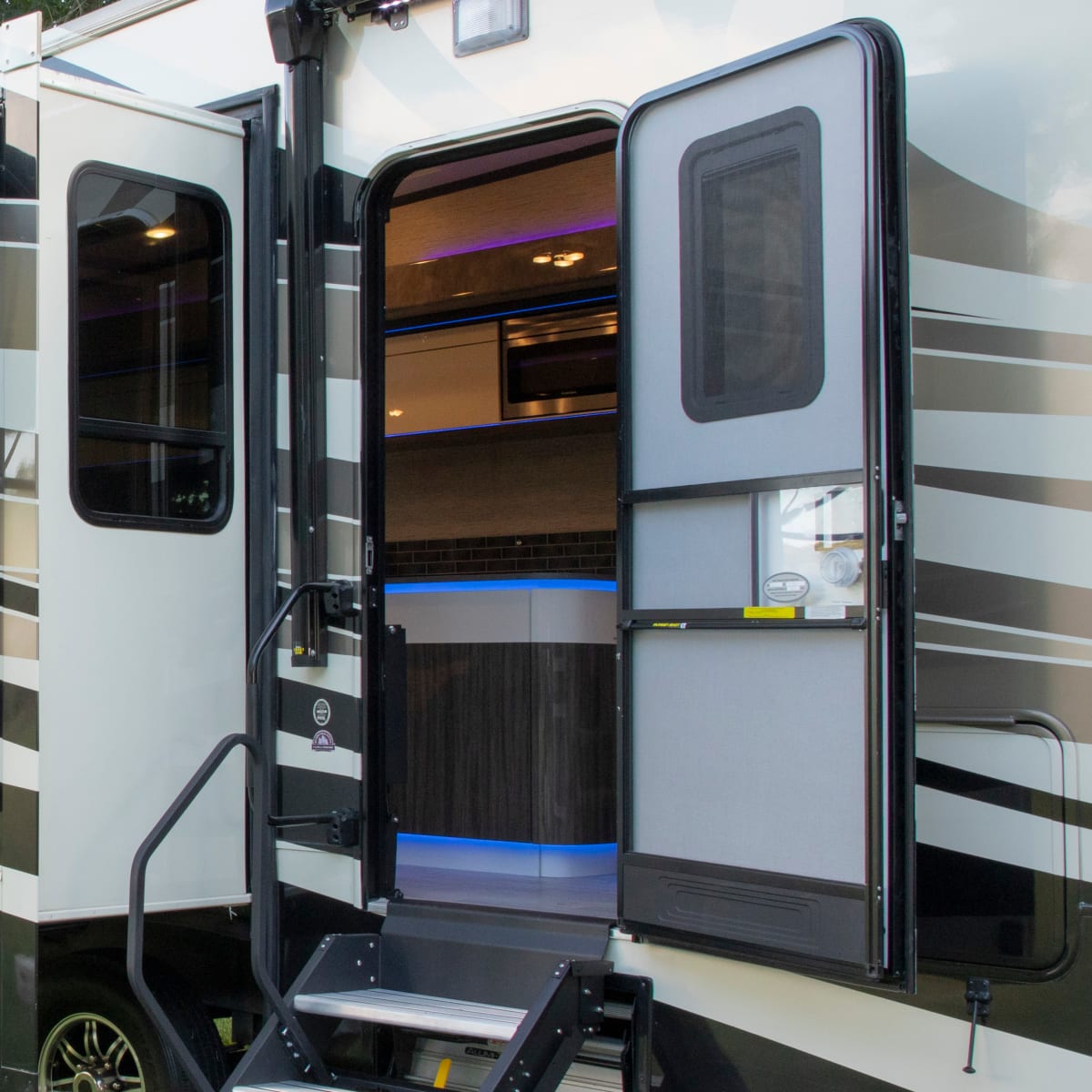 Lippert™ Screen Defender Entry Door Screen Protector