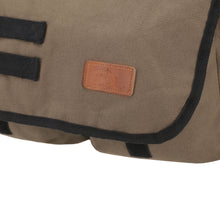 Load image into Gallery viewer, Filios Messenger Bag
