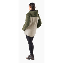 Load image into Gallery viewer, Shift Womens Heated Snowboard Jacket