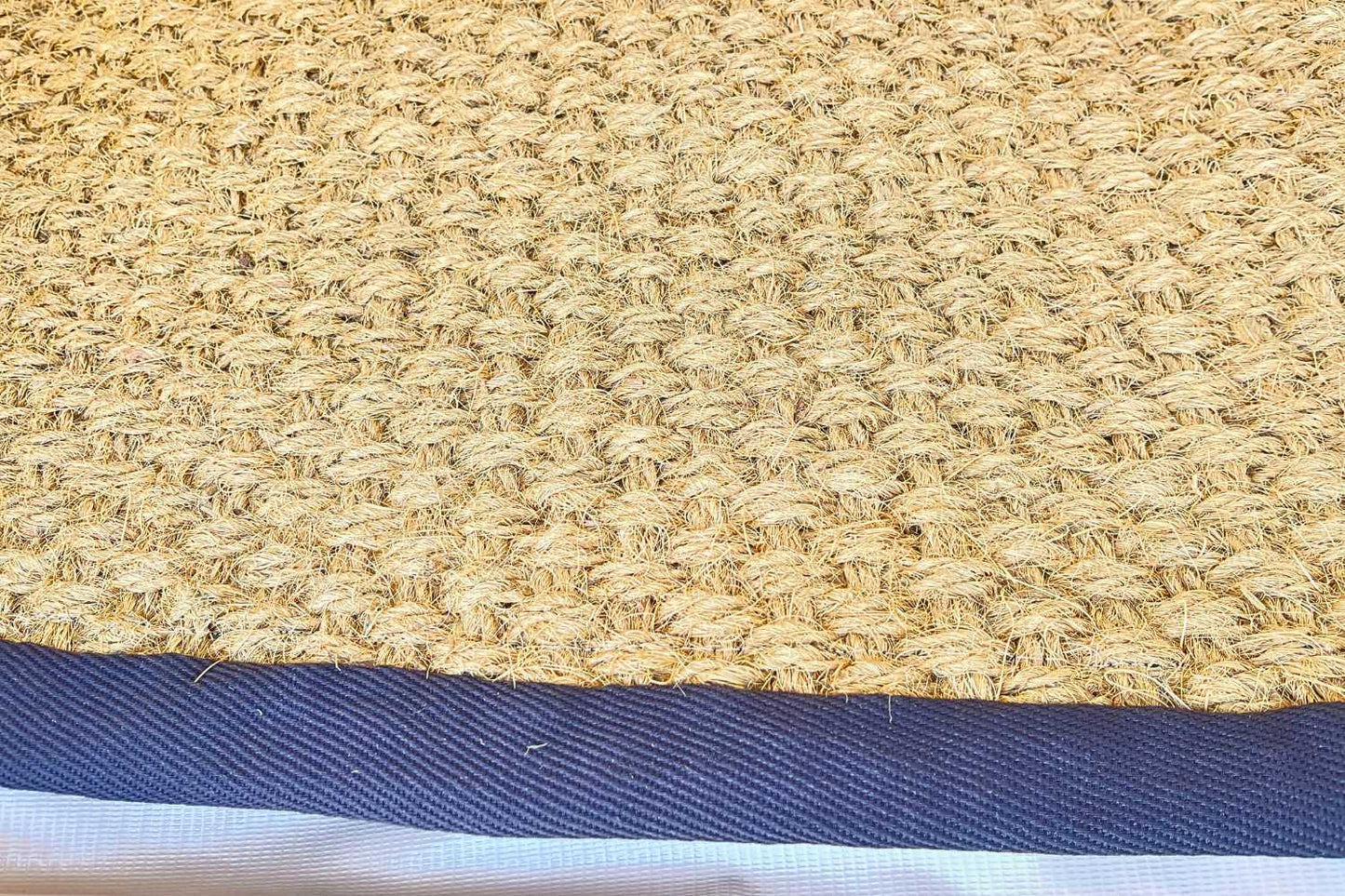 Coir Bell Tent Rug Half-Moon | 13' (4M)